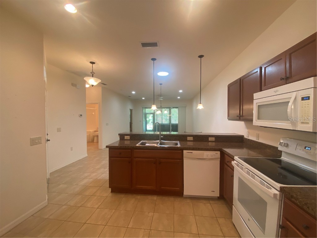 1561 Vienna Square Drive Winter Haven FL 33884 P4932767 image8