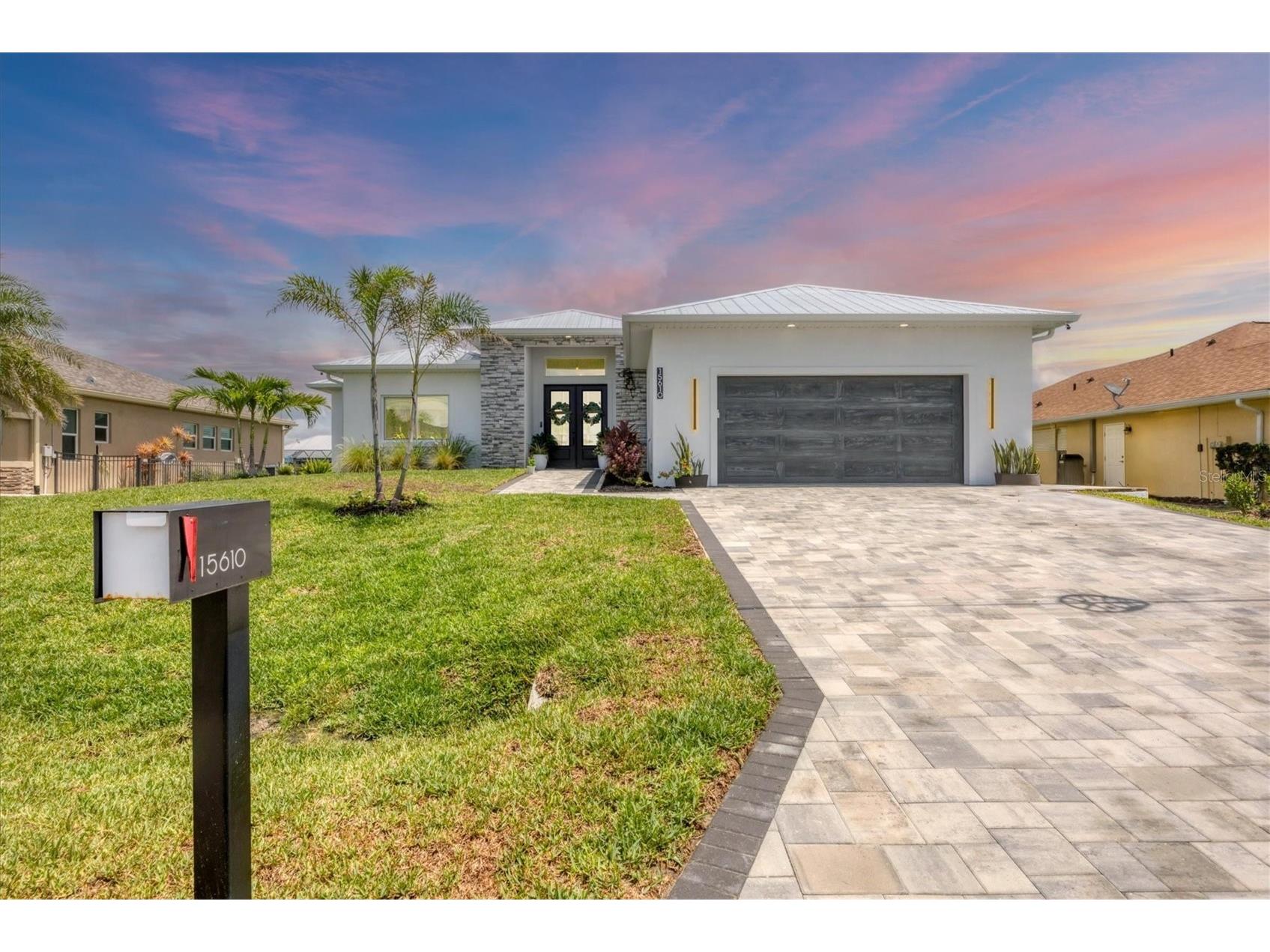 15610 Staunton Circle Port Charlotte FL 33981 - STAUNTON WATERWAY D6145410 image1