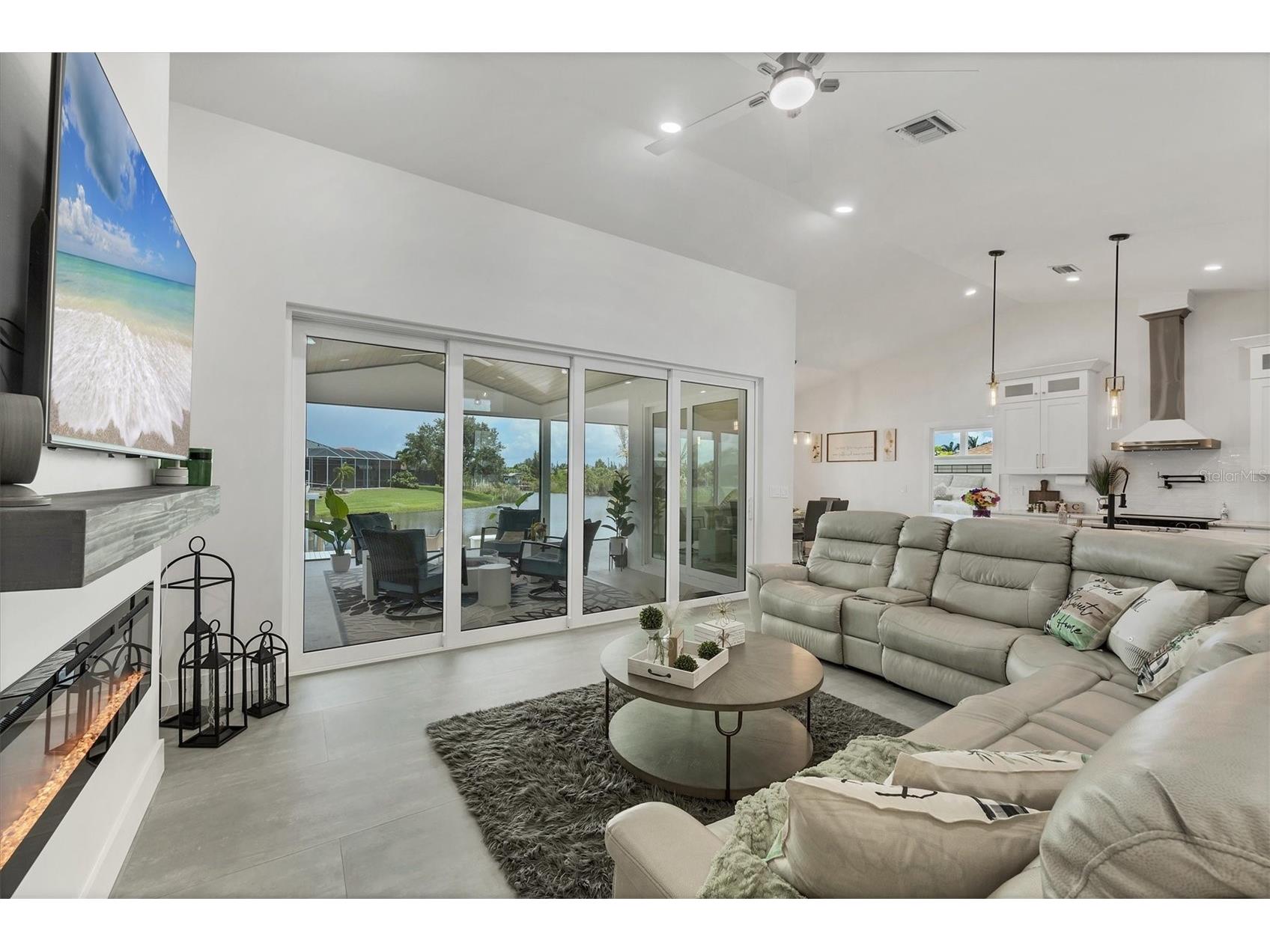 15610 Staunton Circle Port Charlotte FL 33981 - STAUNTON WATERWAY D6145410 image10