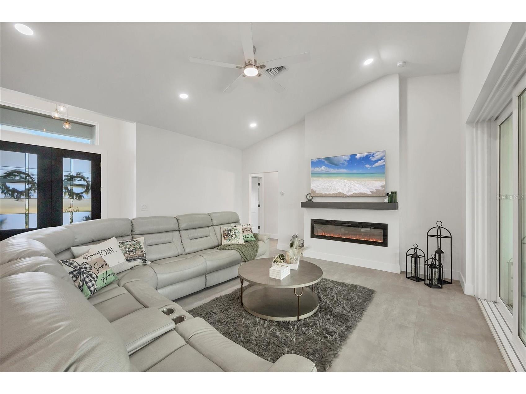 15610 Staunton Circle Port Charlotte FL 33981 - STAUNTON WATERWAY D6145410 image11