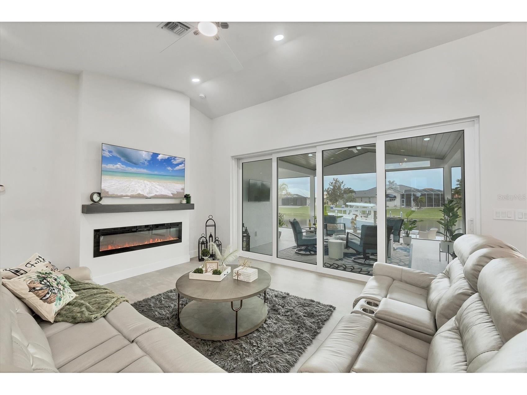 15610 Staunton Circle Port Charlotte FL 33981 - STAUNTON WATERWAY D6145410 image9