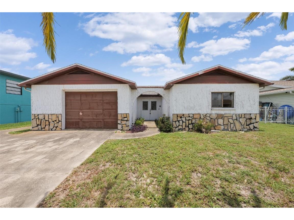 15612 Donzi Drive Hudson FL 34667 T3457864 image1