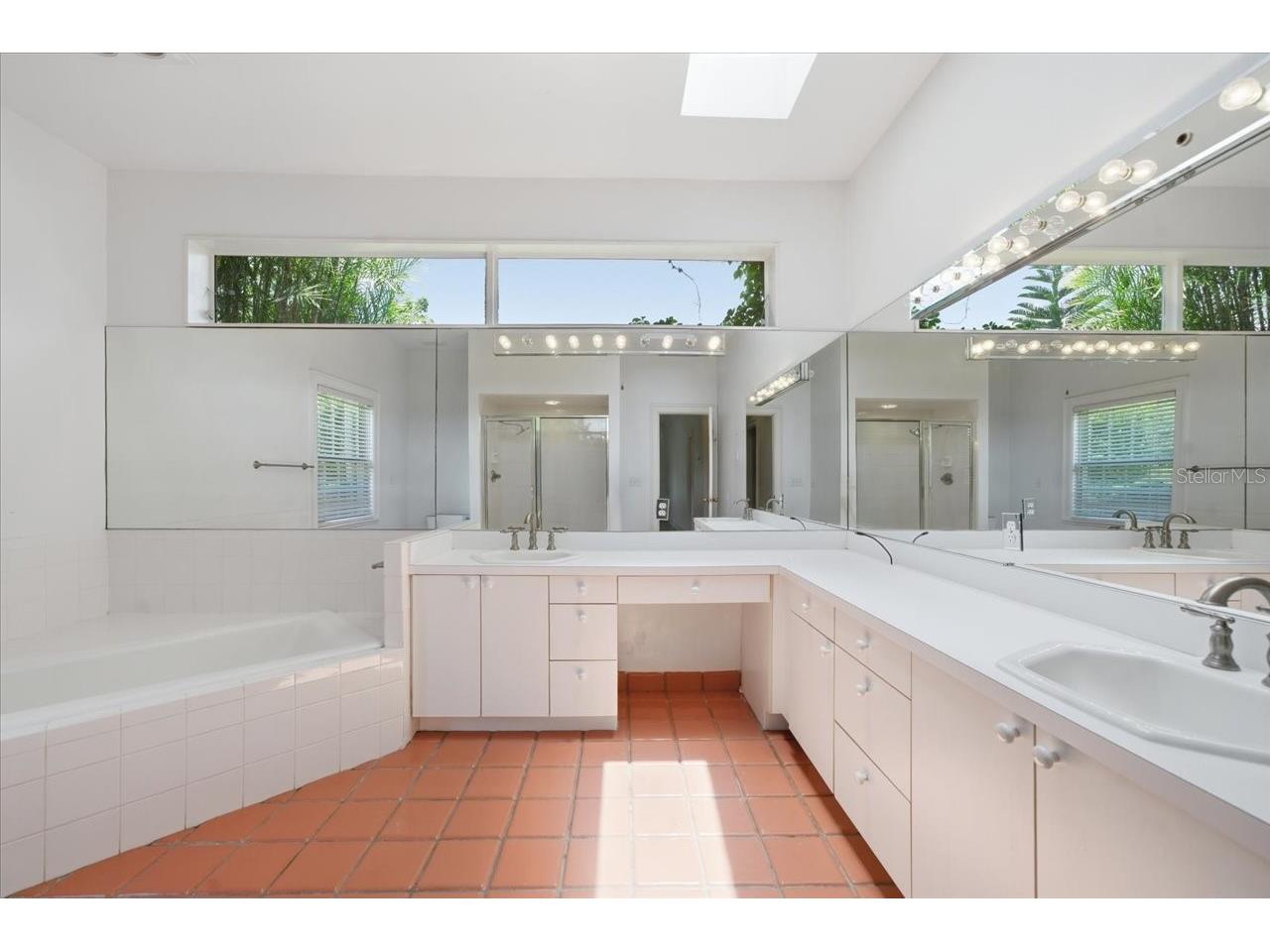 15612 Howell Park Lane Tampa FL 33625 - HALFMOON TB8511294 image21