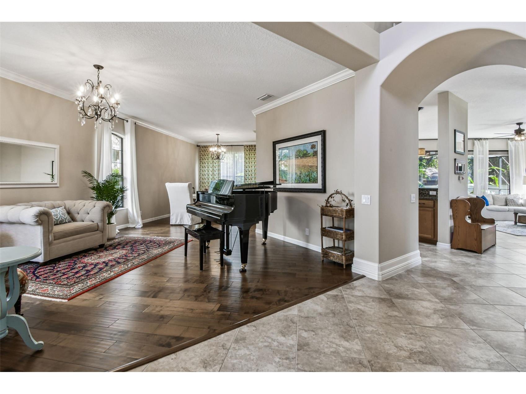 15613 N Himes Avenue Tampa FL 33618 TB8445400 image10