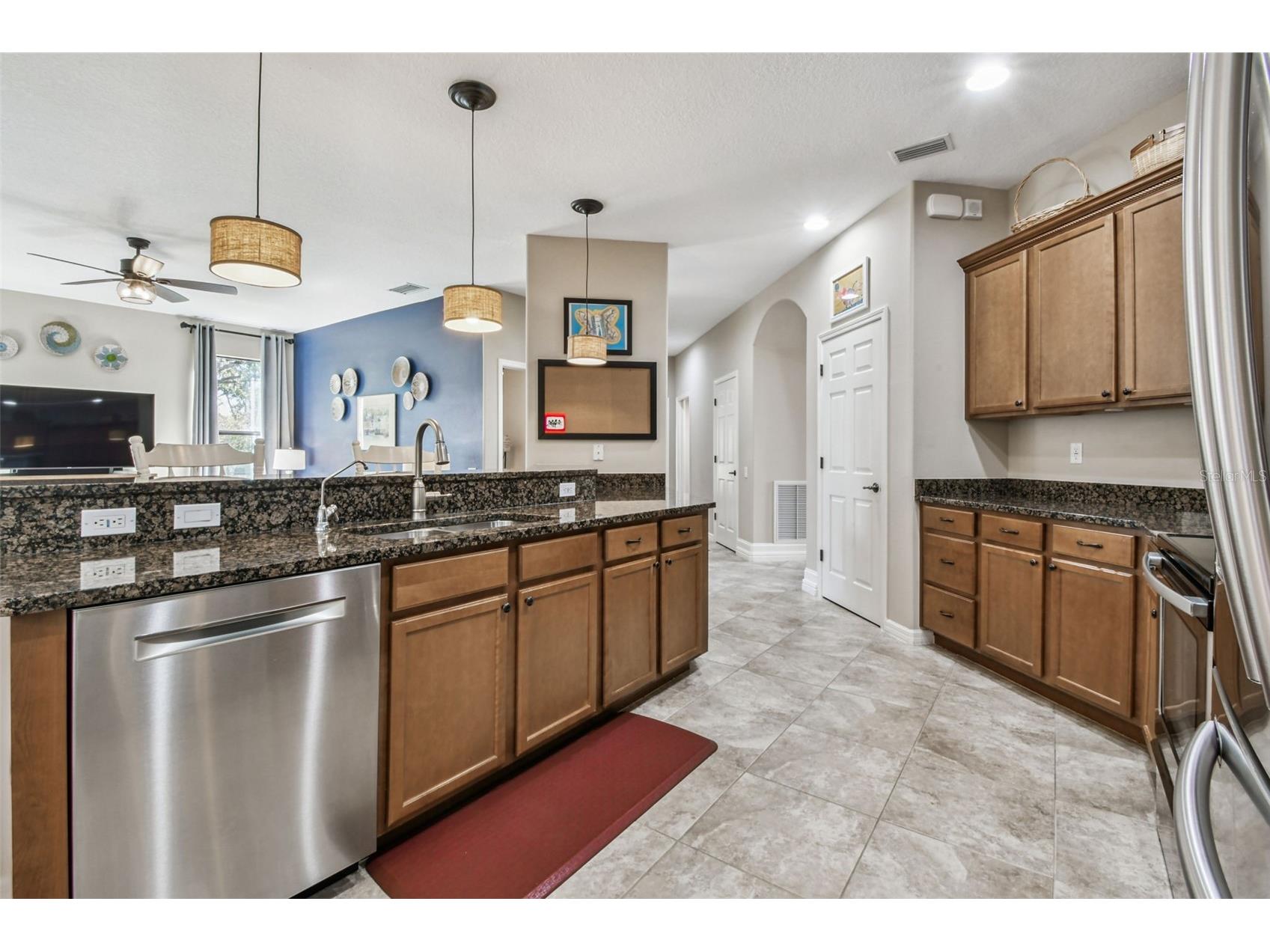 15613 N Himes Avenue Tampa FL 33618 TB8445400 image19