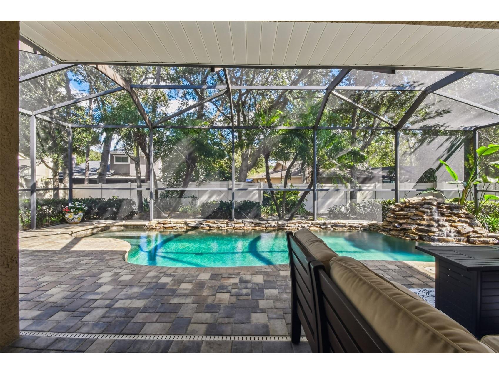 15613 N Himes Avenue Tampa FL 33618 TB8445400 image55