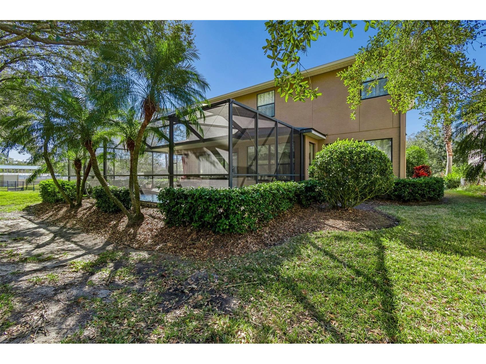 15613 N Himes Avenue Tampa FL 33618 TB8445400 image60