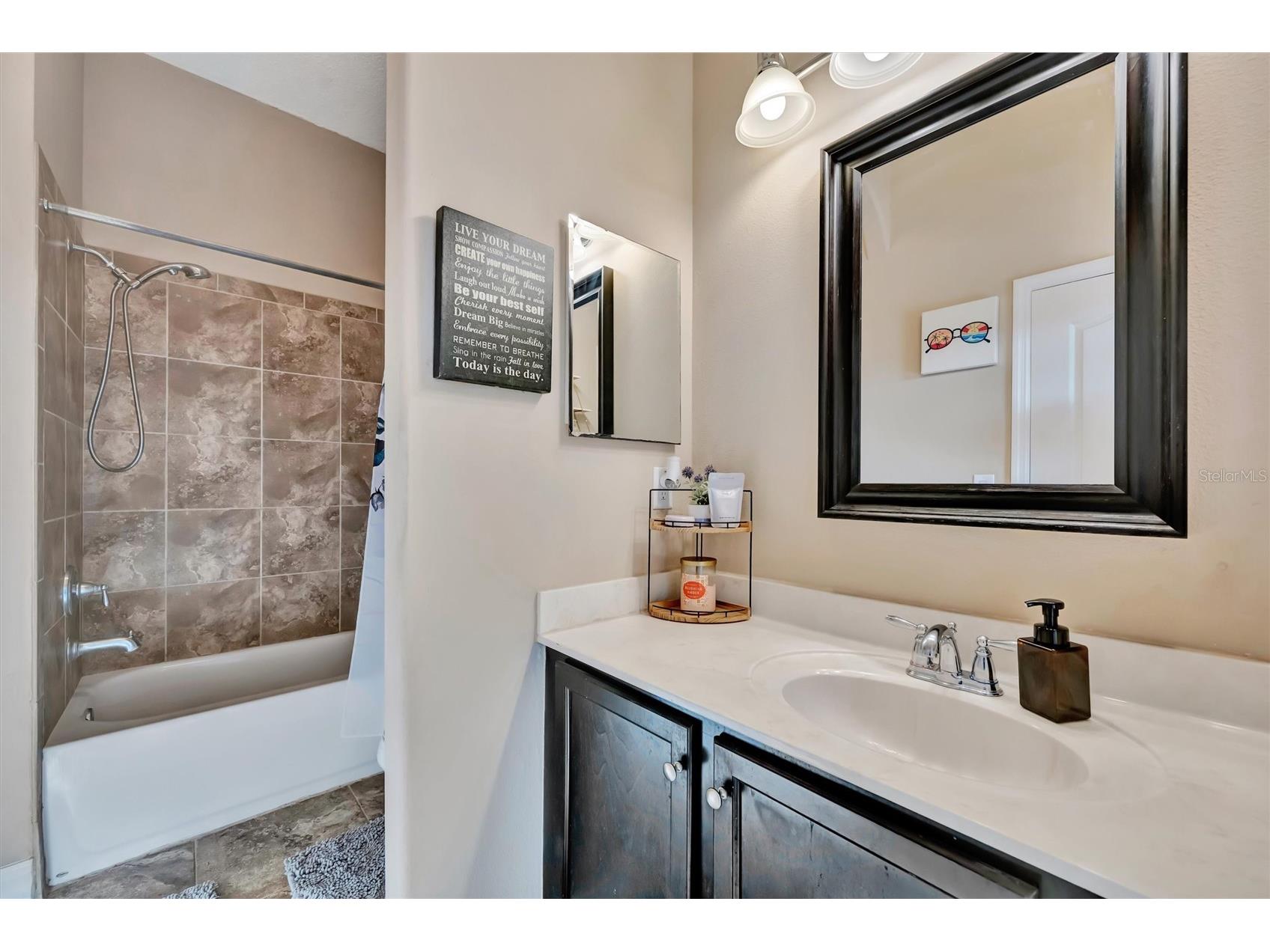 15616 Starling Water Drive Lithia FL 33547 TB8480208 image48
