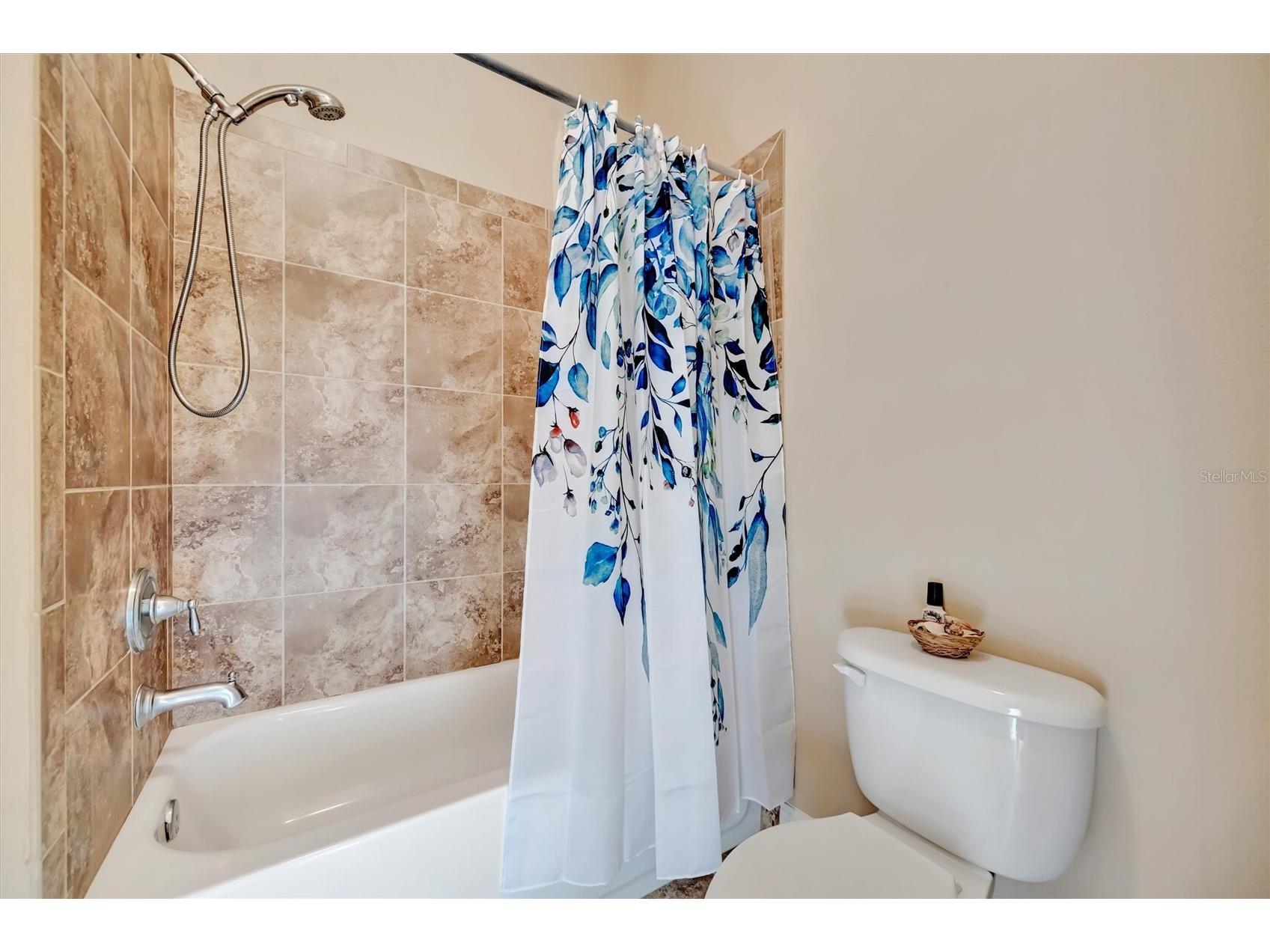 15616 Starling Water Drive Lithia FL 33547 TB8480208 image53