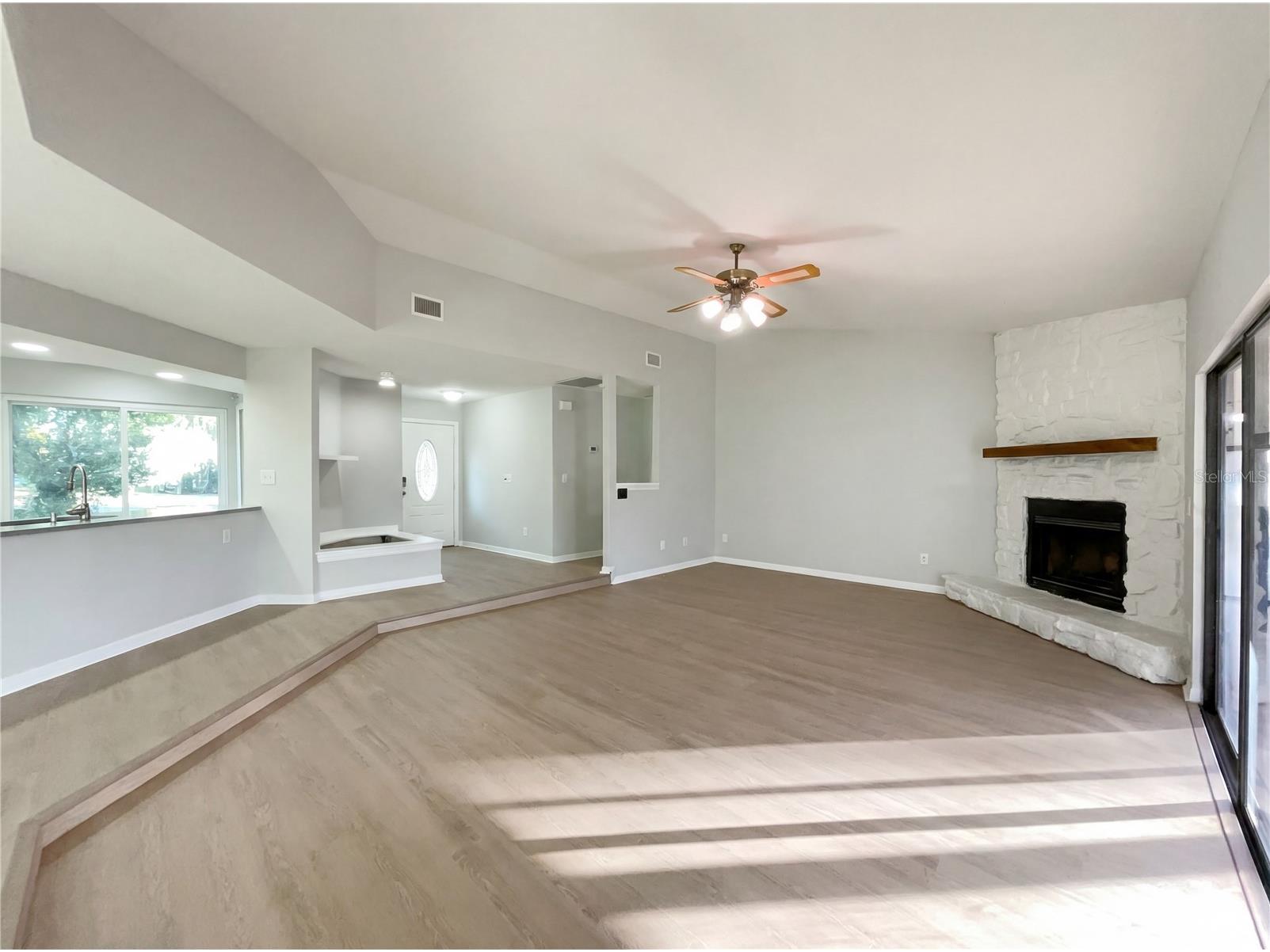 1562 Amy Circle Deltona FL 32738 O6389117 image15
