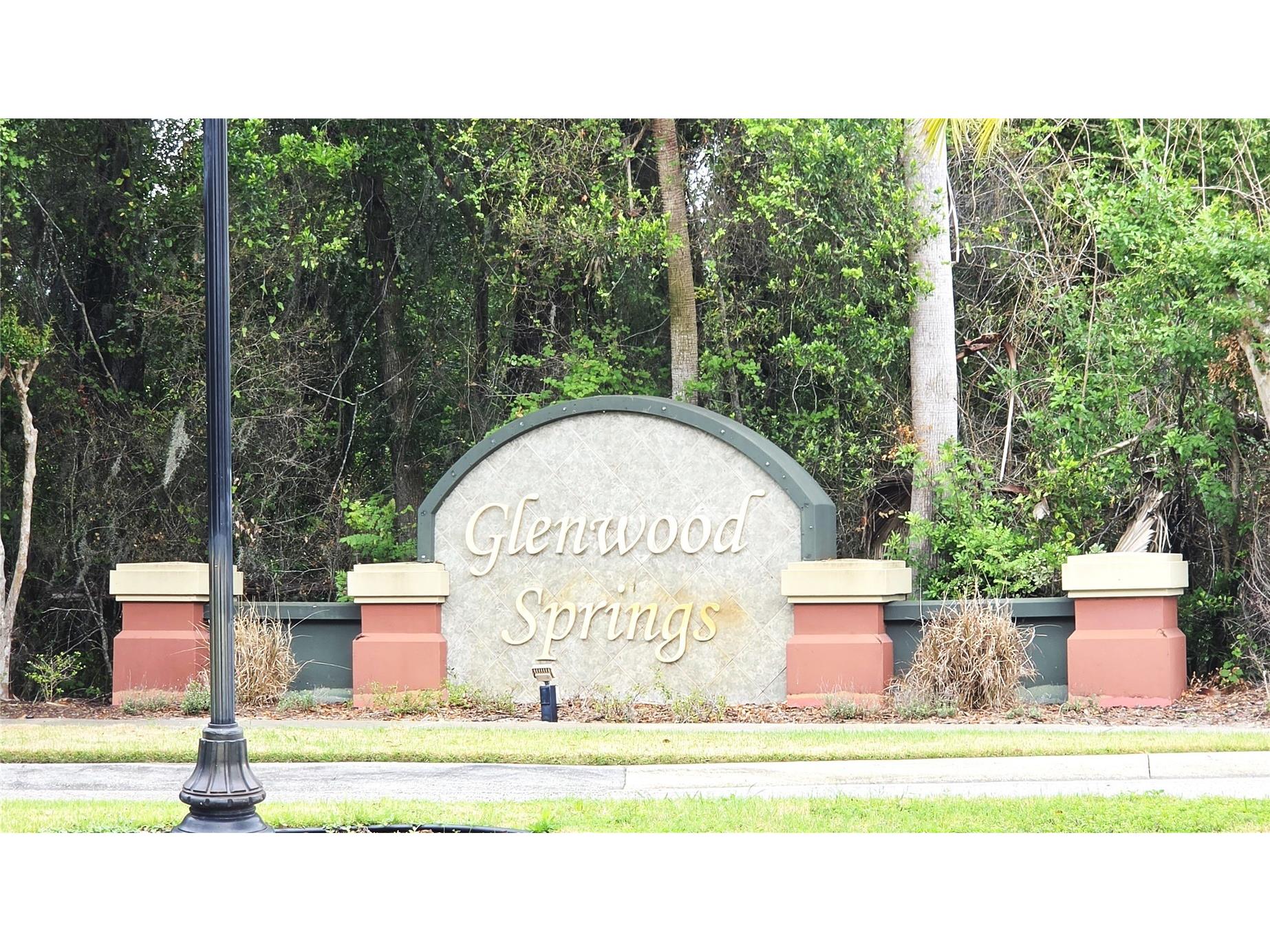 1562 Hackney Ter Deland FL 32720 V4949046 image42