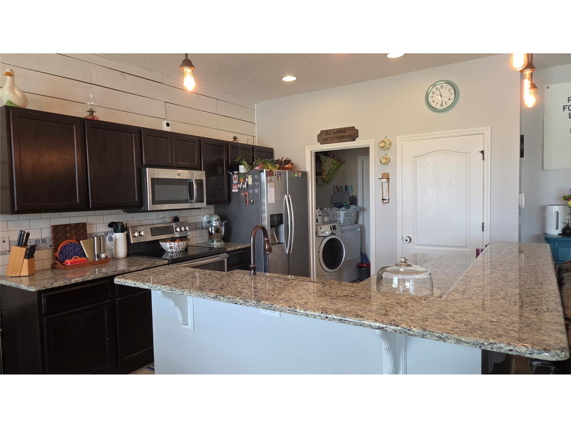 1562 Hackney Ter Deland FL 32720 V4949046 image9
