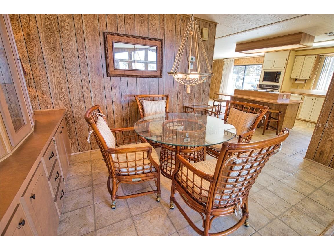 1562 Sanderling Drive Englewood FL 34224 D6142060 image11