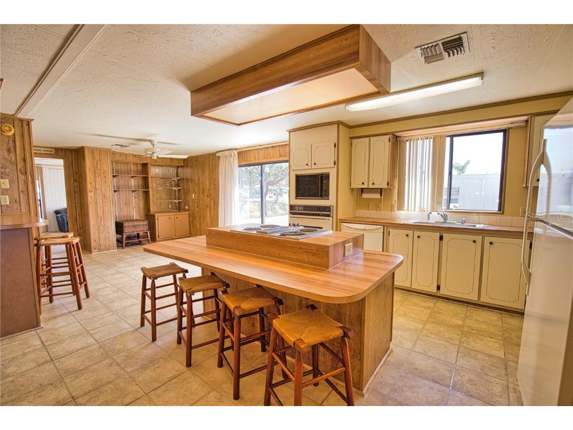 1562 Sanderling Drive Englewood FL 34224 D6142060 image14