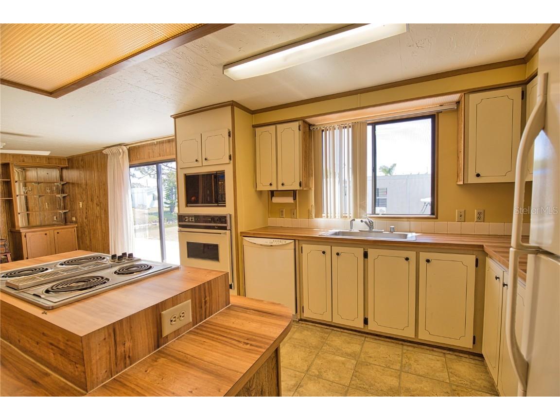 1562 Sanderling Drive Englewood FL 34224 D6142060 image15