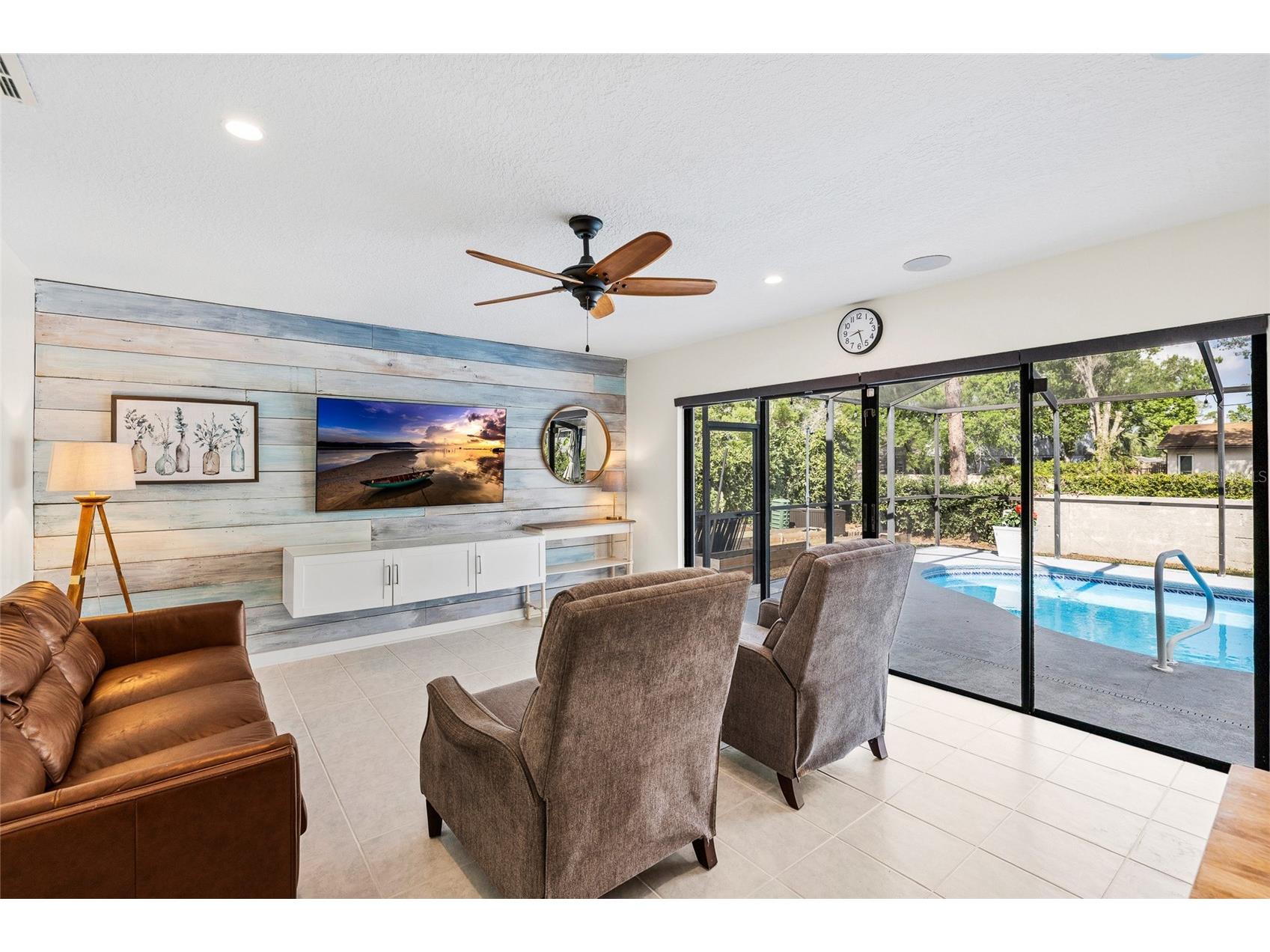 15620 Gardenside Lane Tampa FL 33624 TB8504184 image15