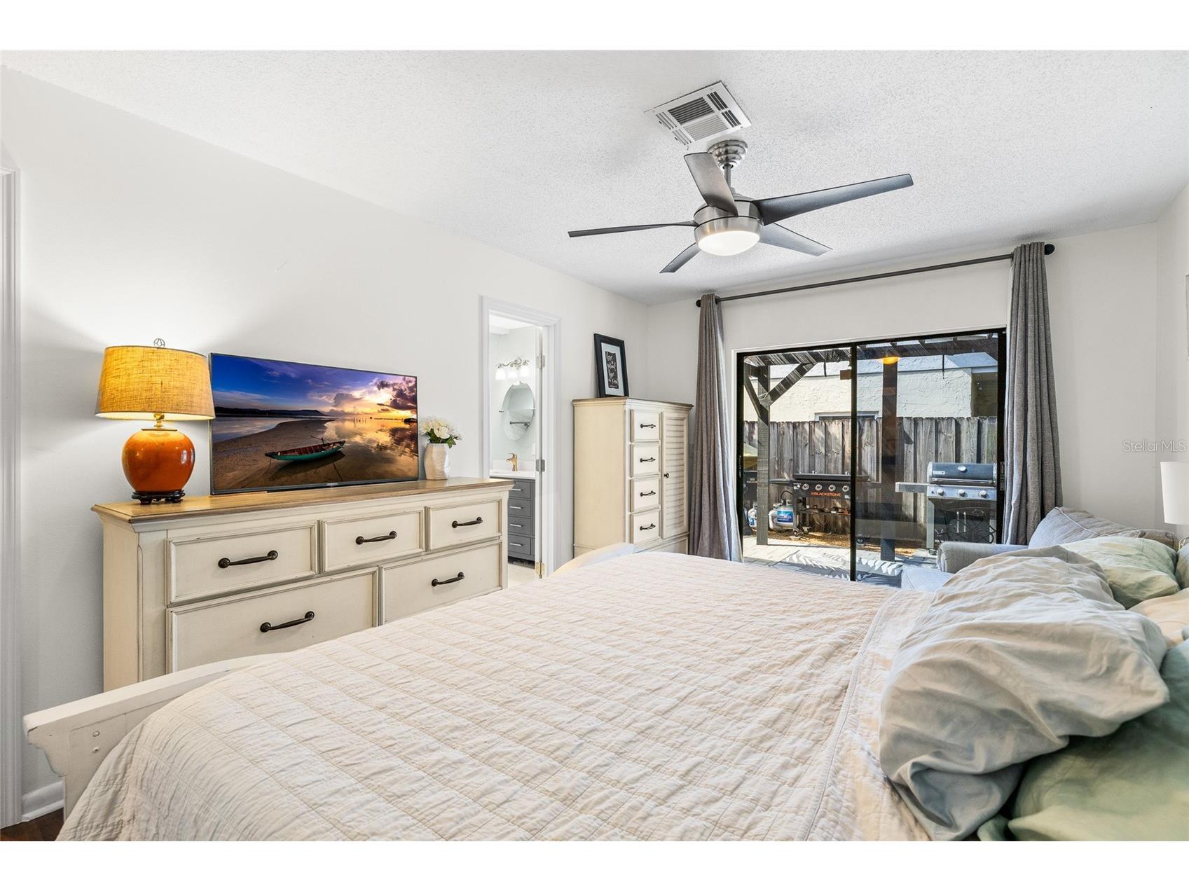 15620 Gardenside Lane Tampa FL 33624 TB8504184 image27