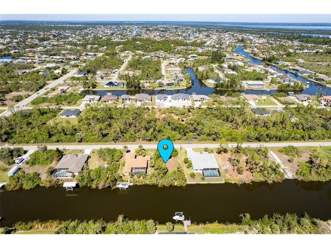 15624 Aldama Circle Port Charlotte FL 33981 - APPLEWHITE WATERWAY D6141236 image5