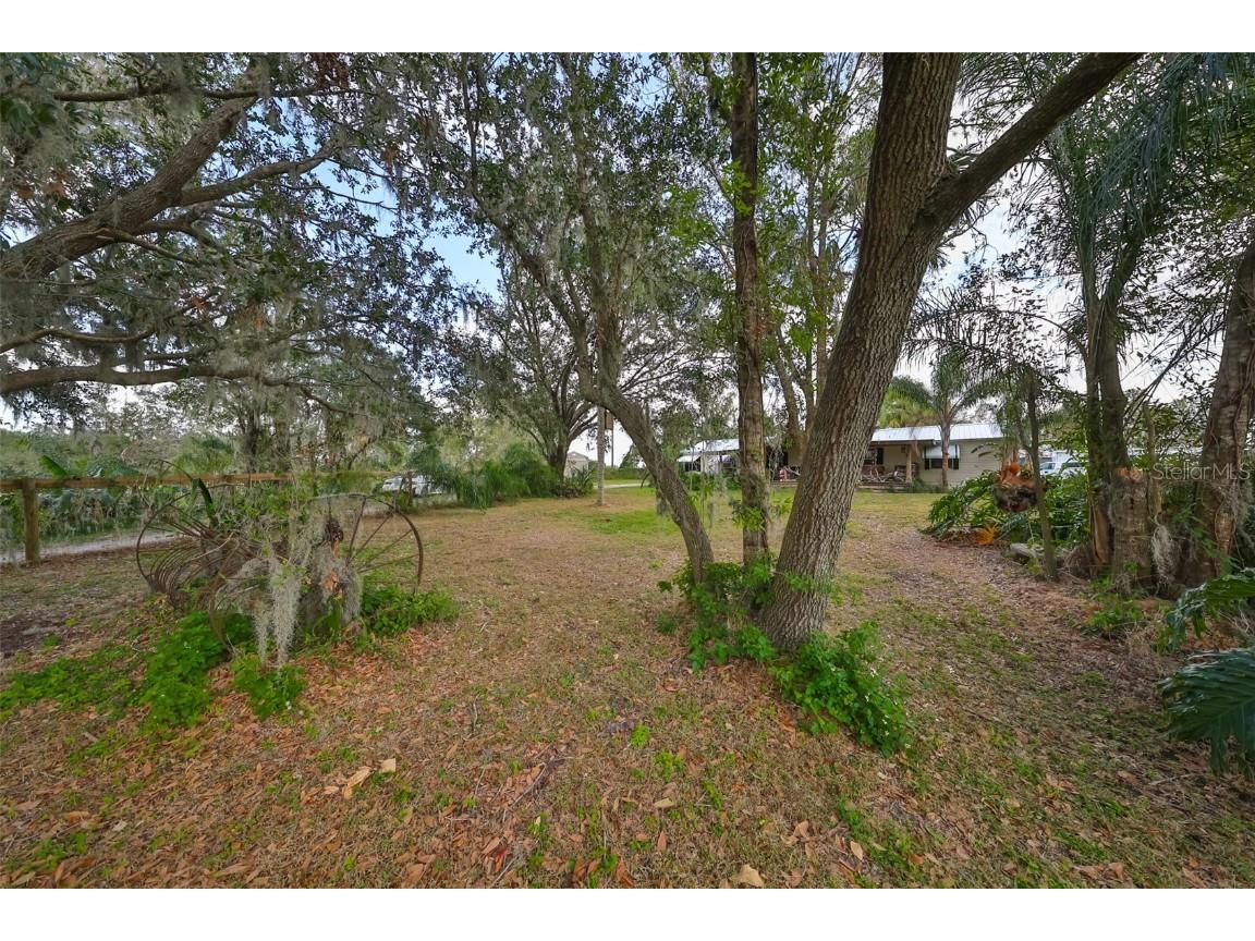 15624 Carlton Lake Road Wimauma FL 33598 W7871541 image4