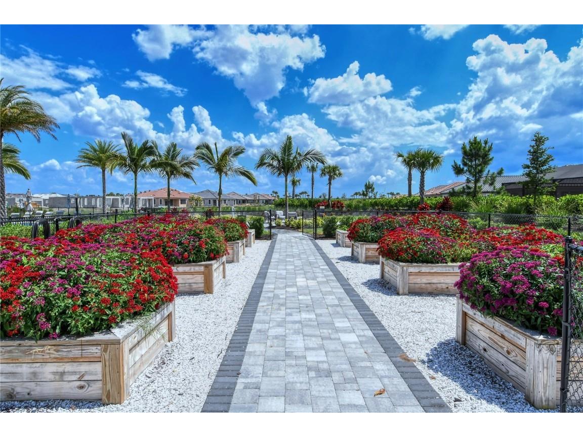 15625 San Lazzaro Avenue Bradenton FL 34211 A4628391 image48