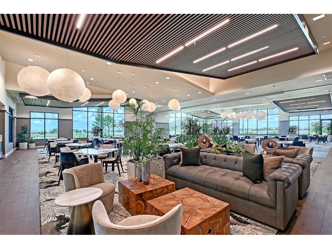 15625 San Lazzaro Avenue Bradenton FL 34211 A4650977 image96