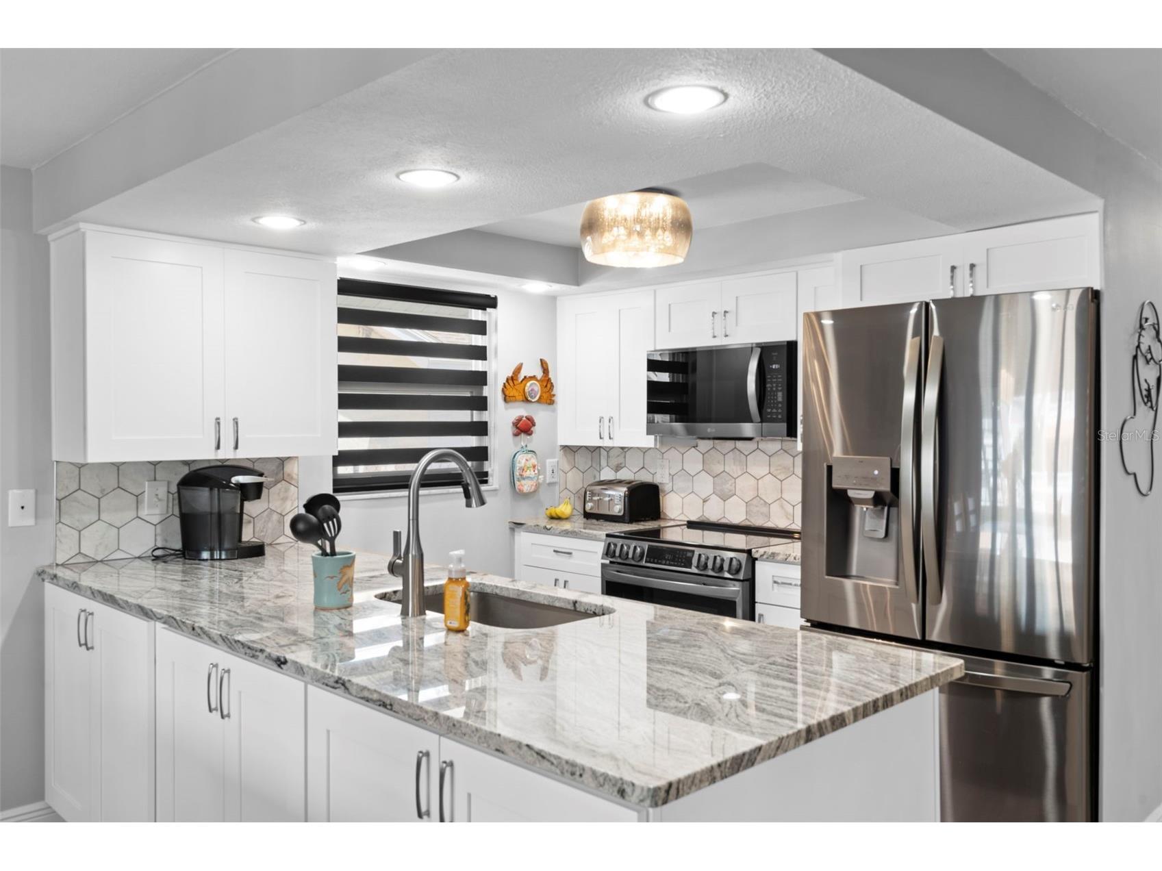 15627 Donzi Drive Hudson FL 34667 - GULF OF AMERICA W7884295 image27