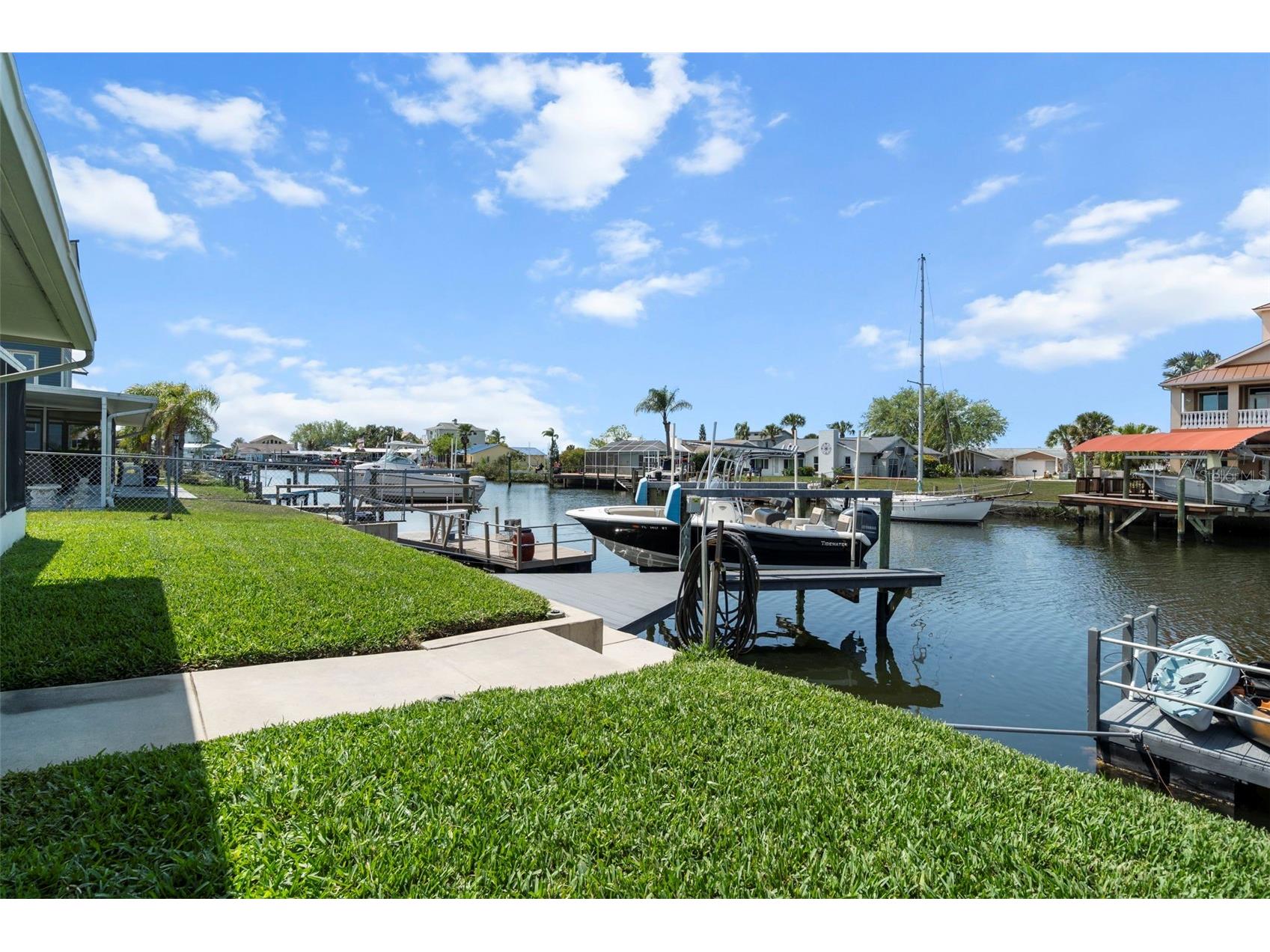 15627 Donzi Drive Hudson FL 34667 - GULF OF AMERICA W7884295 image50
