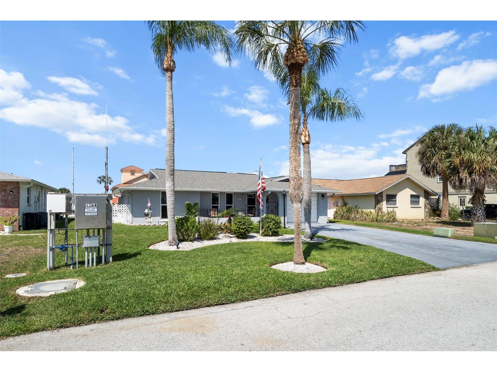 15627 Donzi Drive Hudson FL 34667 - GULF OF AMERICA W7884295 image7