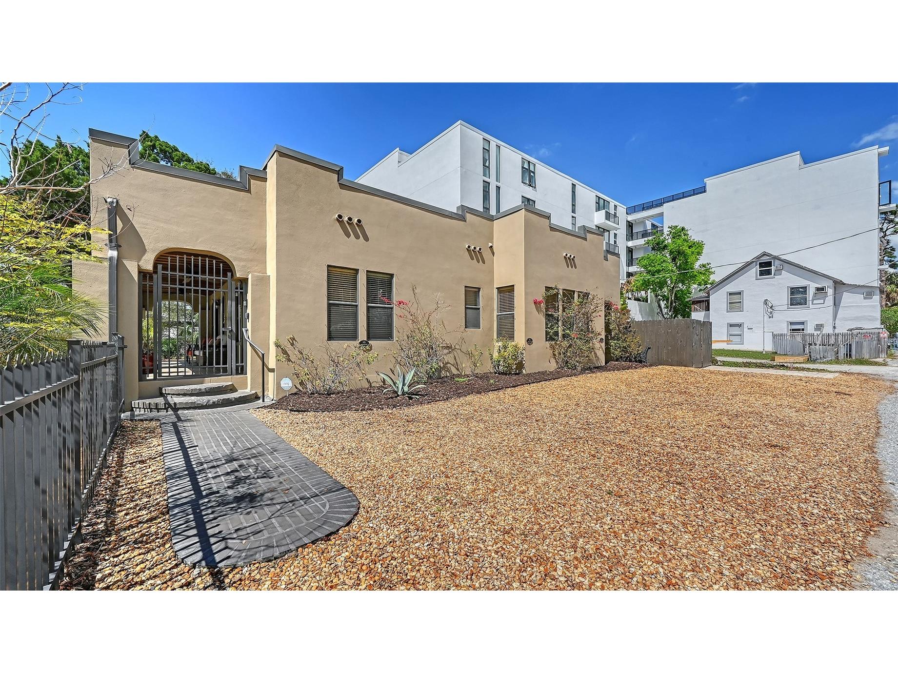 1563 4th Street Sarasota FL 34236 A4685670 image13