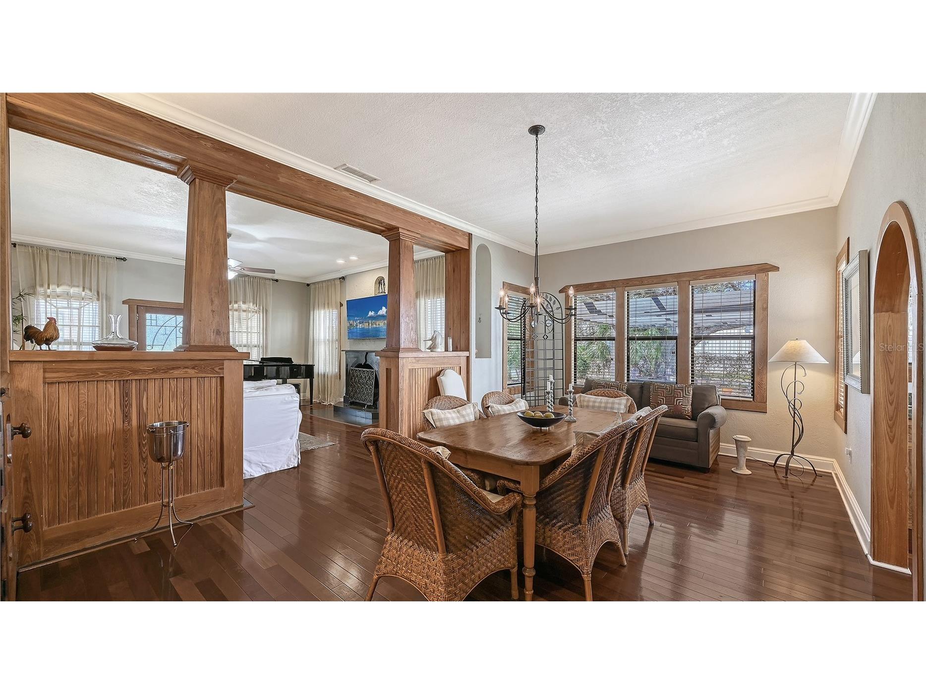 1563 4th Street Sarasota FL 34236 A4685670 image4