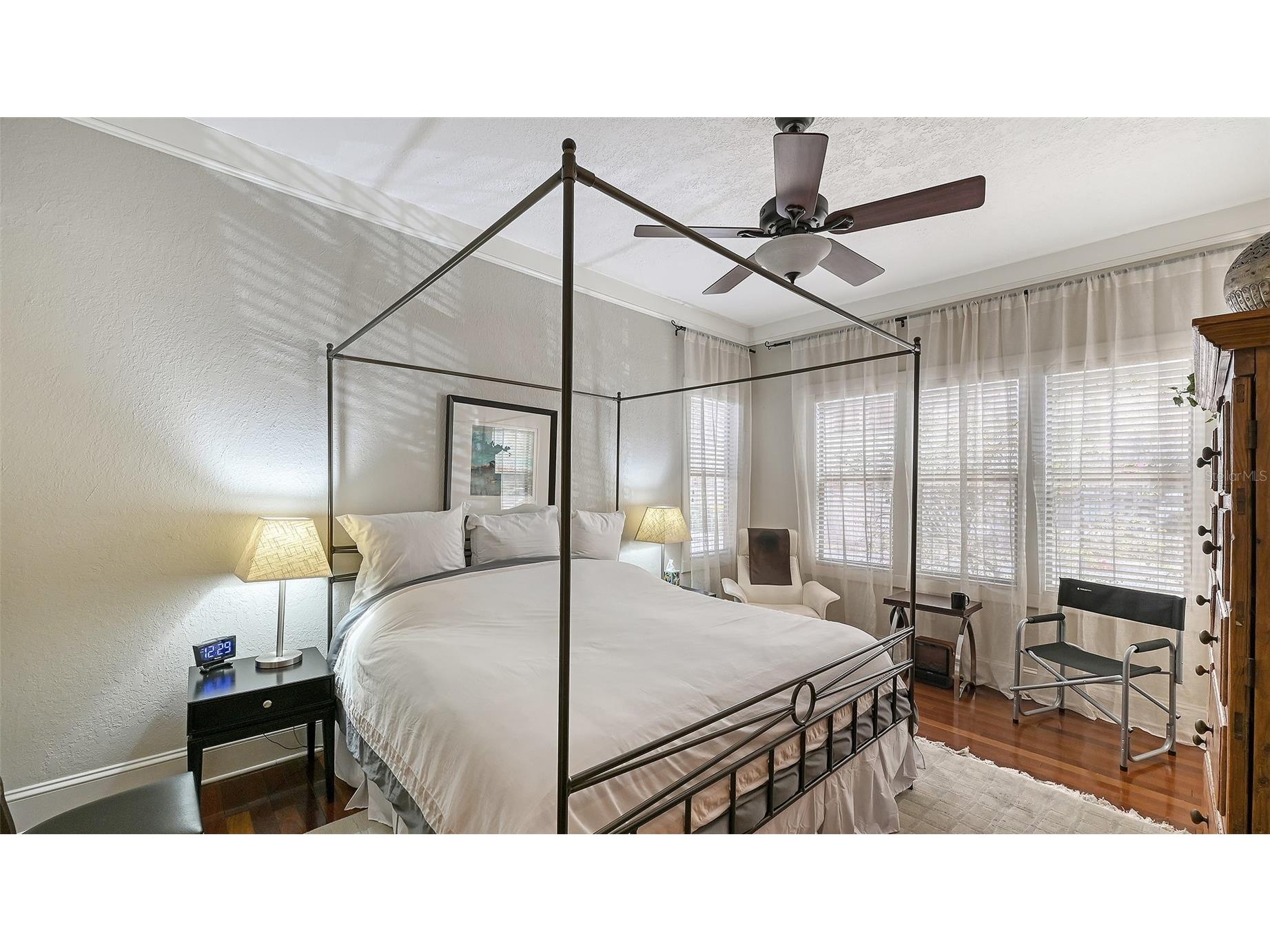 1563 4th Street Sarasota FL 34236 A4685670 image7