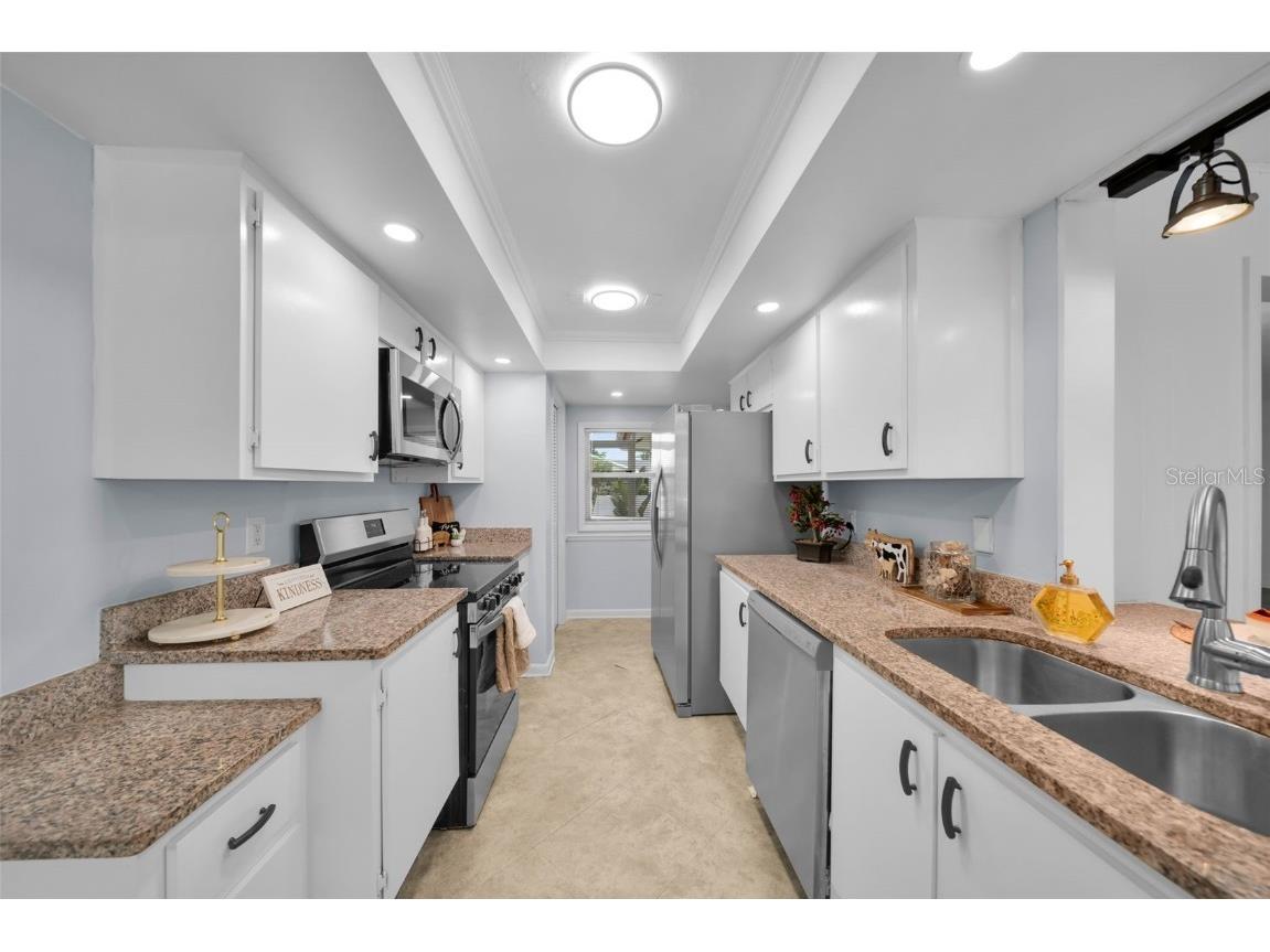 1563 Covington Circle E Fort Myers FL 33919 TB8432488 image13