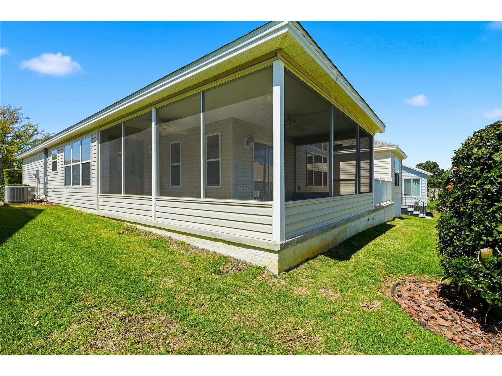 1563 Eastover Terrace The Villages FL 32162 G5110041 image33