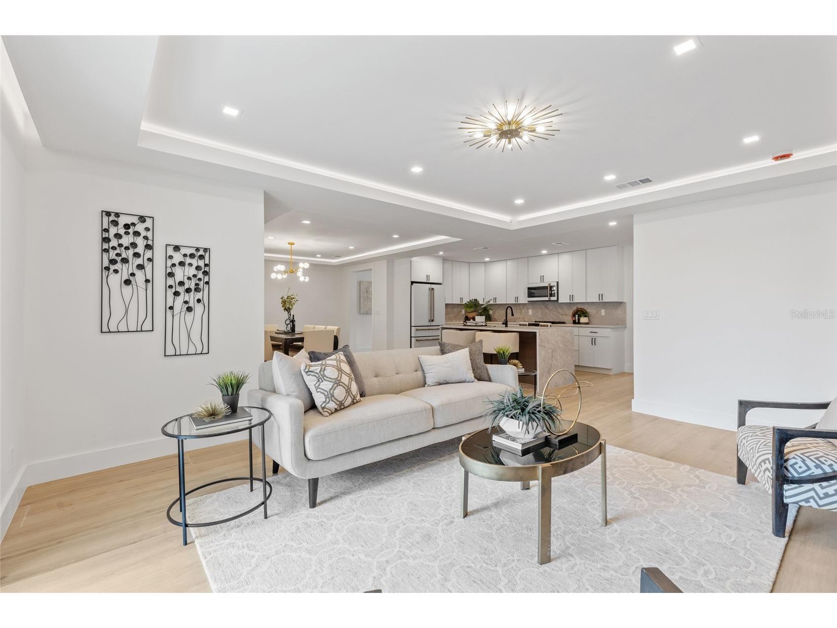 1563 Eden Isle Boulevard NE Saint Petersburg FL 33704 TB8514260 image2
