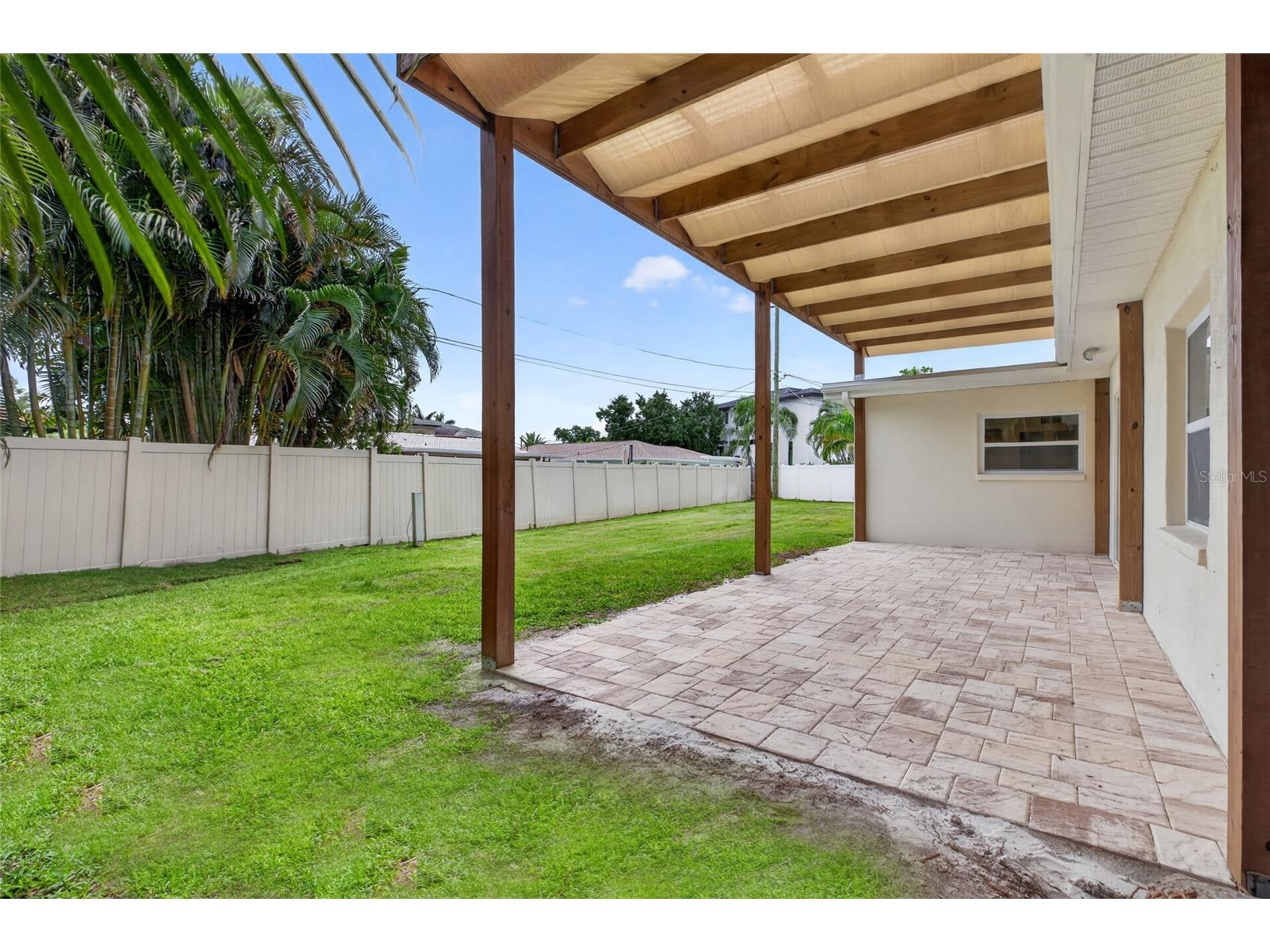 1563 Eden Isle Boulevard NE Saint Petersburg FL 33704 TB8514260 image40