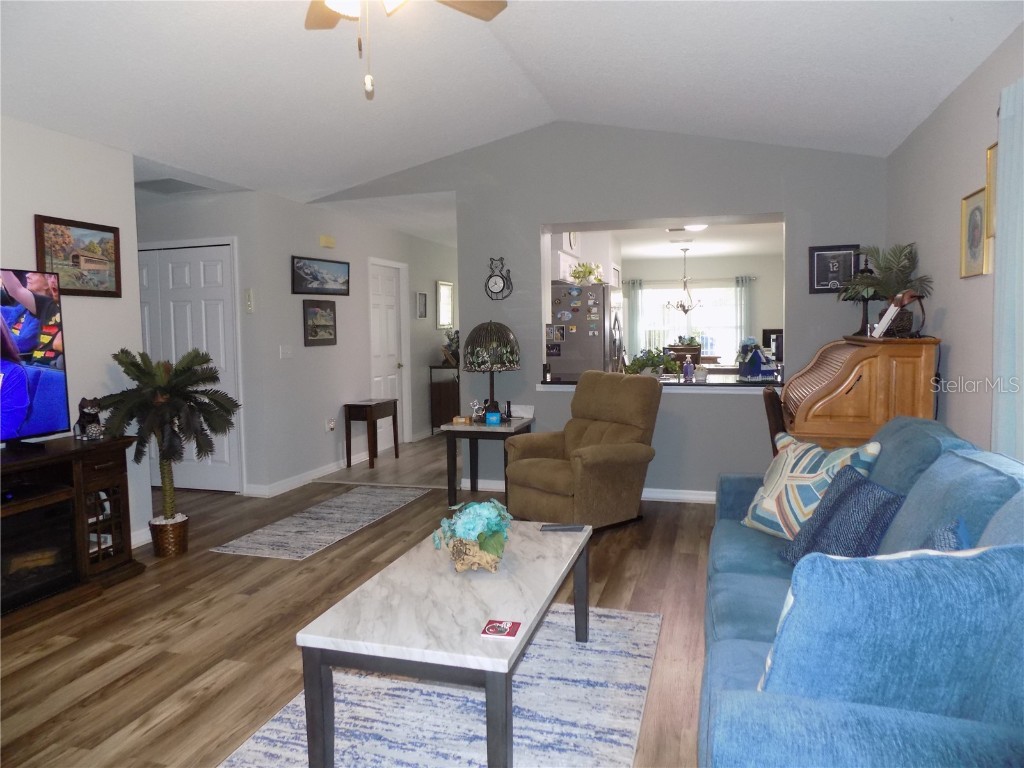 1563 Grove Court Tavares FL 32778 G5102221 image8