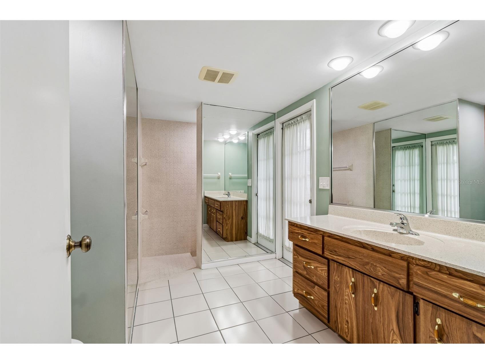 1563 Misty Plateau Trail Clearwater FL 33765 TB8527317 image43