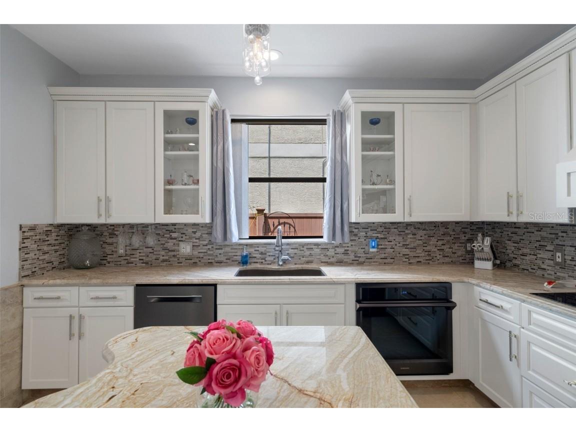 15630 N Himes Avenue Tampa FL 33618 TB8378225 image14