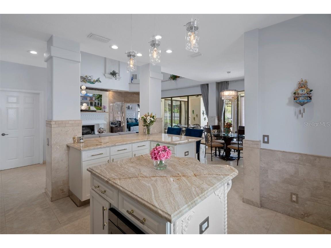 15630 N Himes Avenue Tampa FL 33618 TB8378225 image15