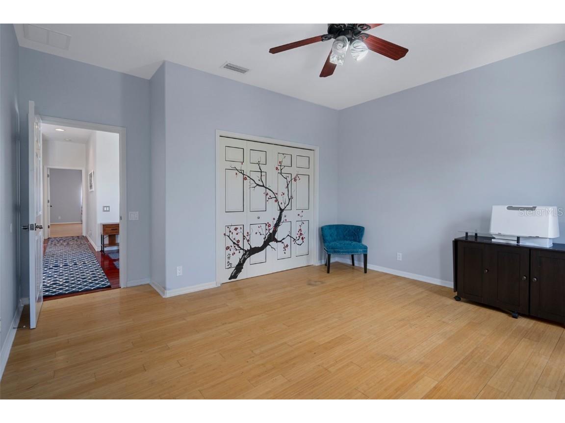 15630 N Himes Avenue Tampa FL 33618 TB8378225 image34