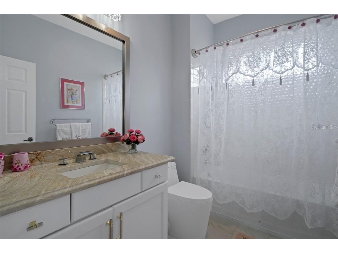 15630 N Himes Avenue Tampa FL 33618 TB8378225 image52