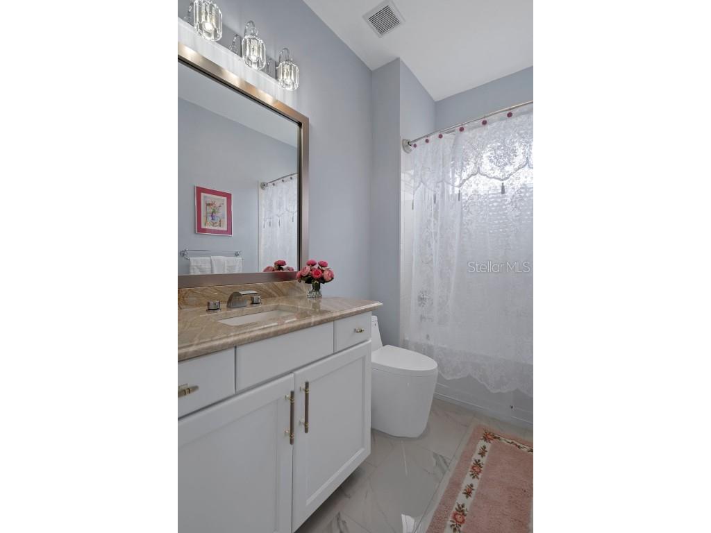 15630 N Himes Avenue Tampa FL 33618 TB8378225 image53