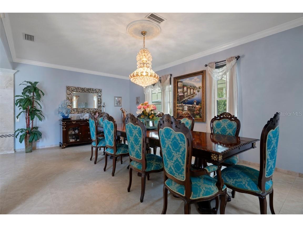 15630 N Himes Avenue Tampa FL 33618 TB8378225 image9