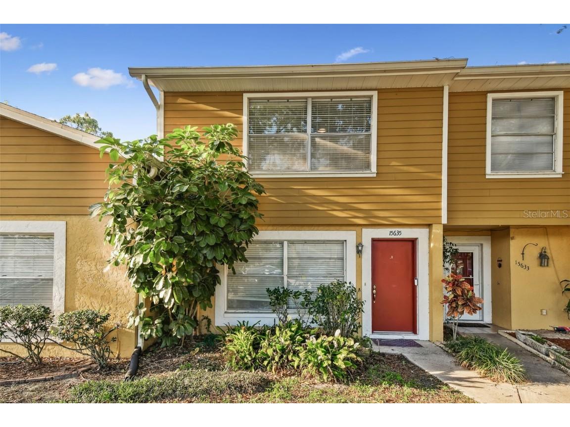 15635 Morning Drive Lutz FL 33559 W7854627 image1