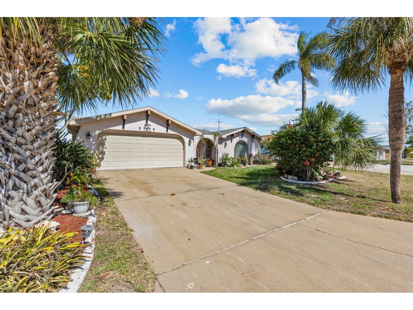 15639 Bertram Drive Hudson FL 34667 - DIRECT GULF ACCESS W7887095 image2