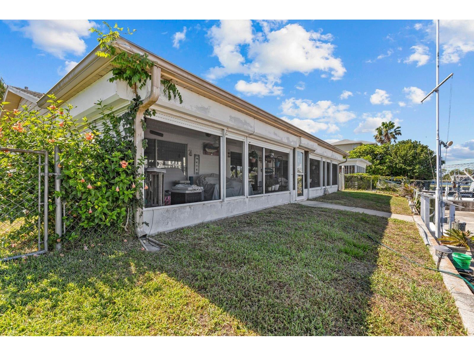 15639 Bertram Drive Hudson FL 34667 - DIRECT GULF ACCESS W7887095 image9