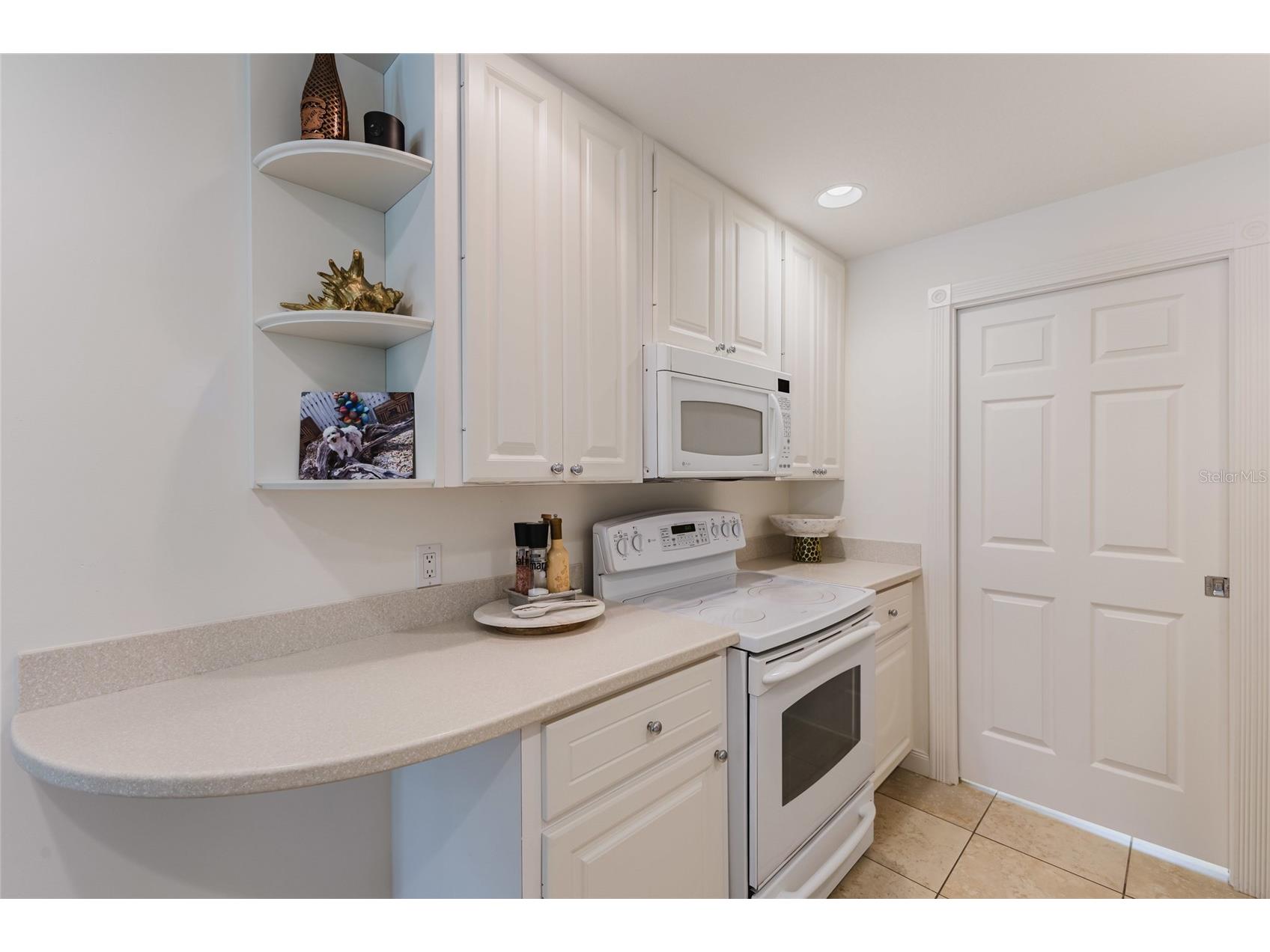 1564 Napoli Drive W Sarasota FL 34232 A4688745 image7