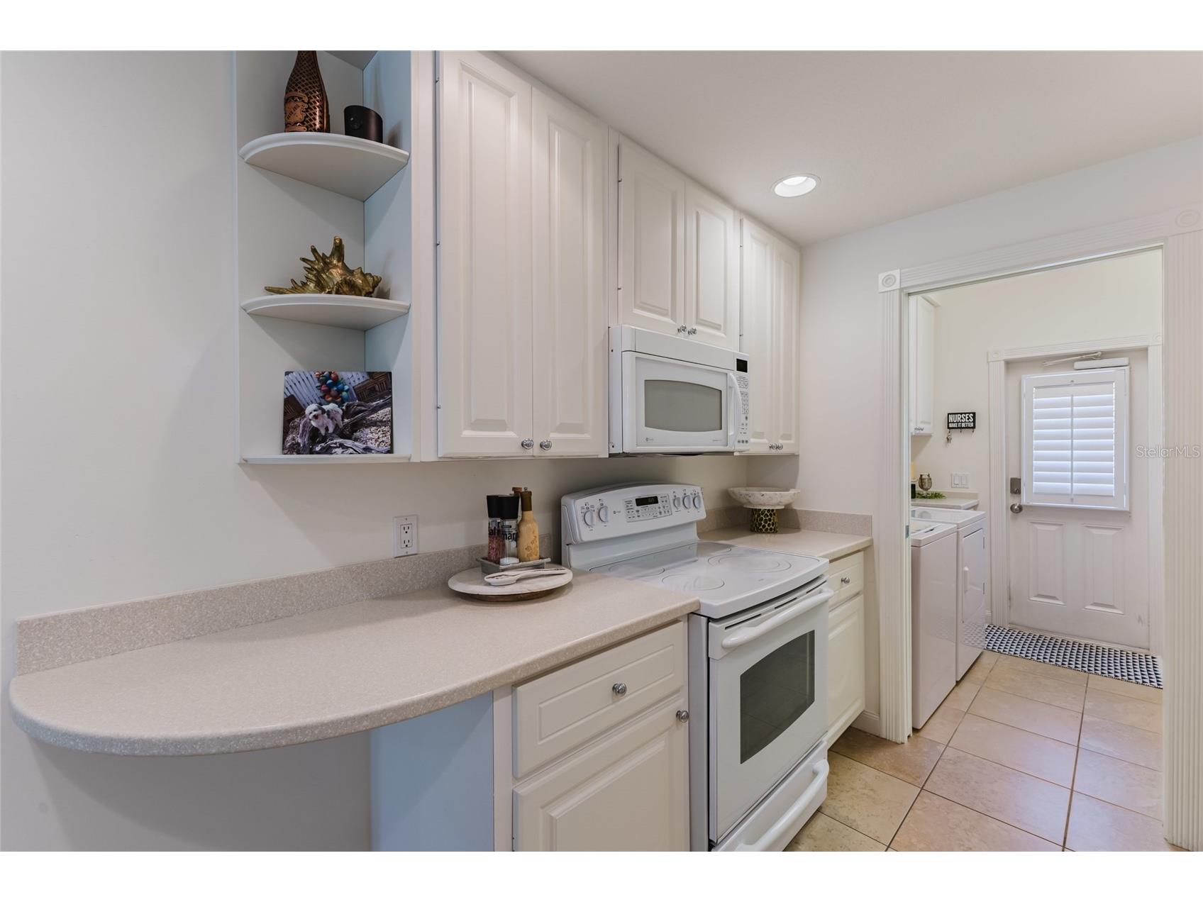 1564 Napoli Drive W Sarasota FL 34232 A4688745 image8
