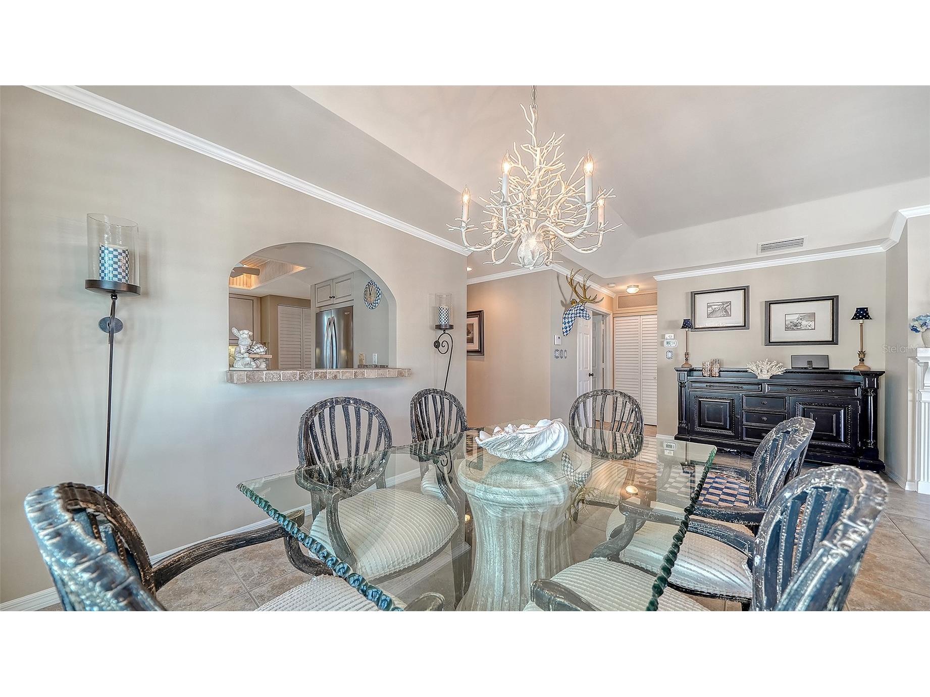 1564 Stickney Point Road #303 Sarasota FL 34231 A4675533 image14