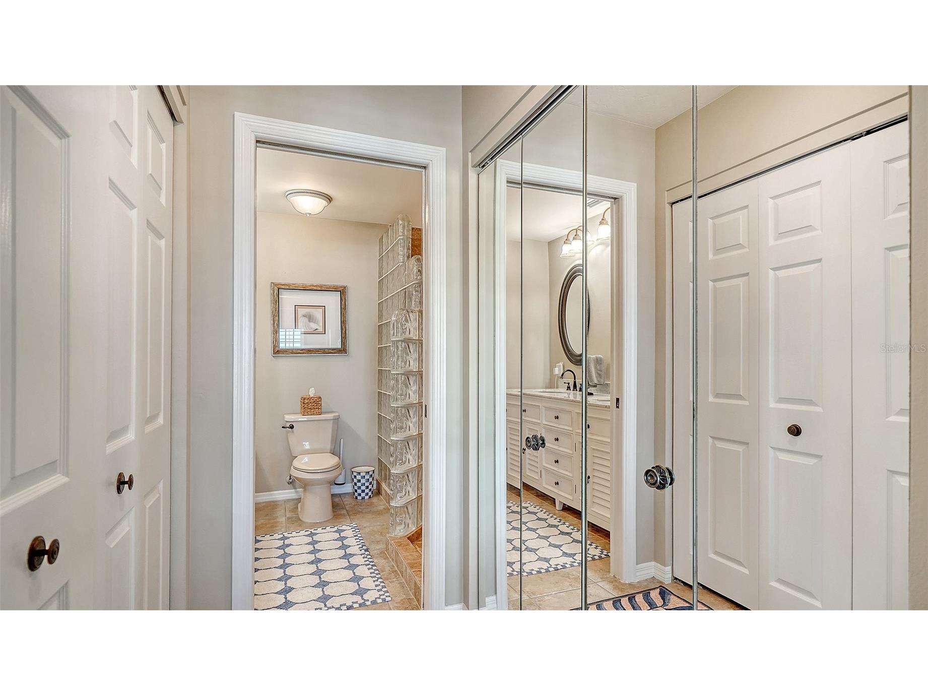 1564 Stickney Point Road #303 Sarasota FL 34231 A4675533 image30